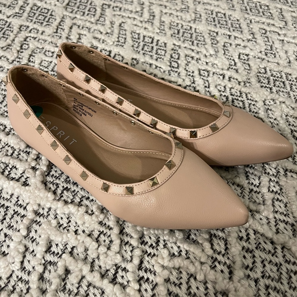 Esprit Studded nude flats